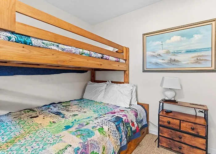 Classic Bayside Near Harpoon Hannas Close To & Dining Holiday home *